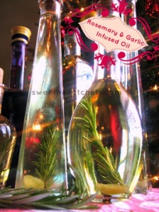 Rosemary & Garlic Infused Oil - sweetheatchefs.com