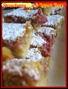 Strawberry Swirled Lemon Bars - sweetheatchefs.com